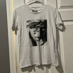 Tupac Tshirt, size XS from Cotton On